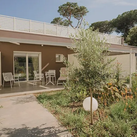 Villalume Bed & Breakfast *